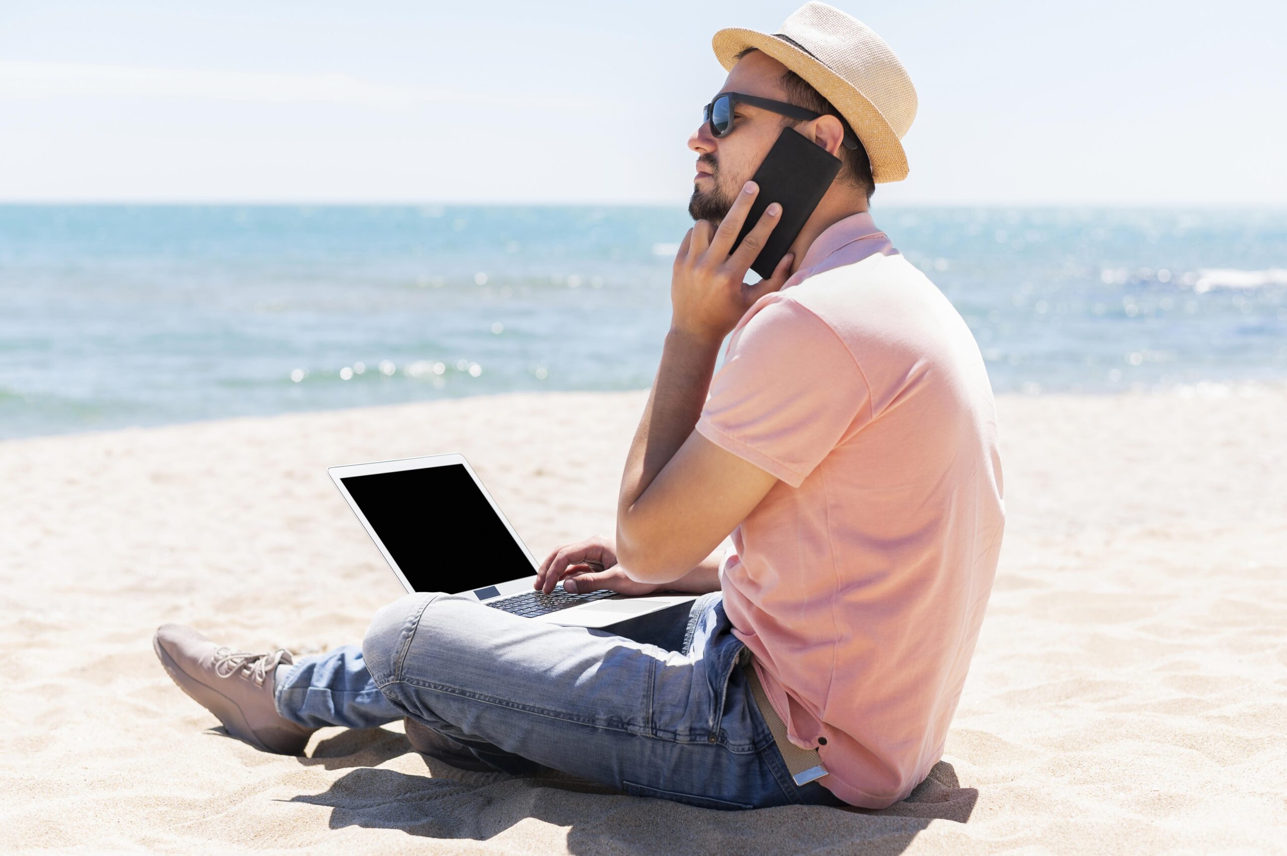 Digital nomad working from Coronado beach Panama