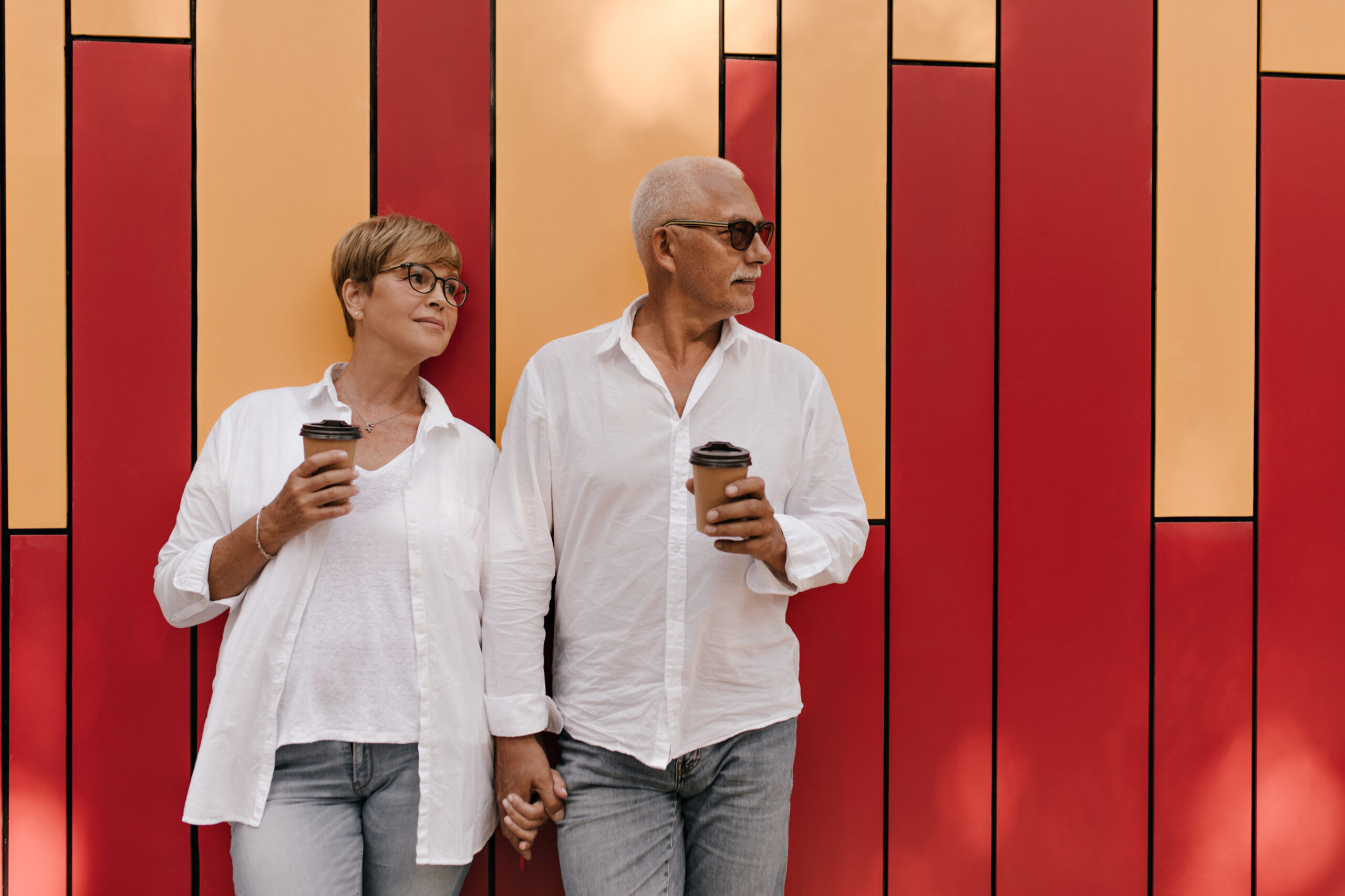 Retired couple enjoying life in Panama